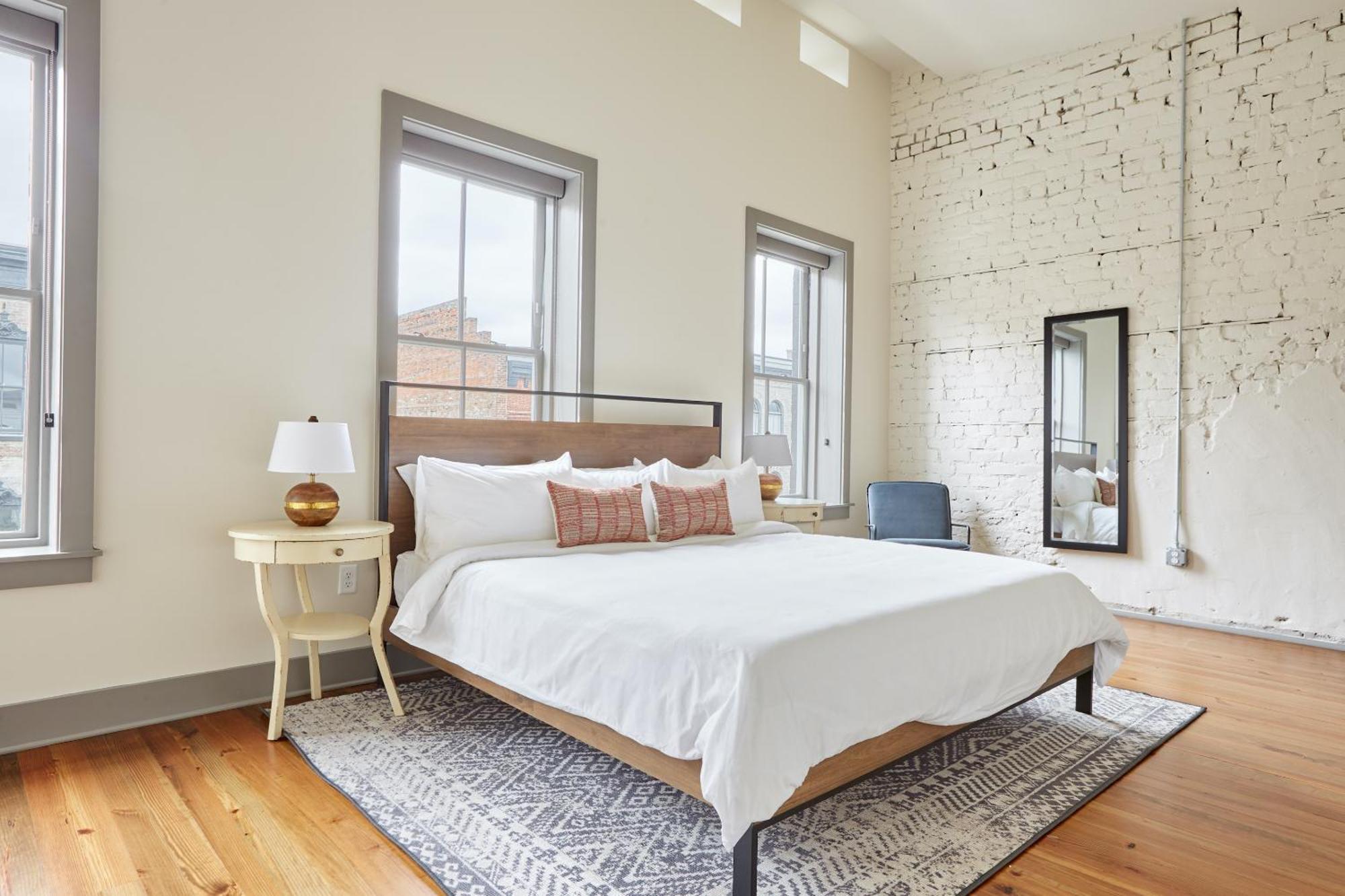 Sonder By Marriott Bonvoy The Broughton Apartments Historic District Savannah Oda fotoğraf